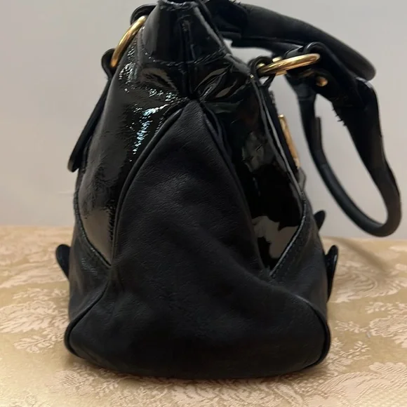 Valentino garavani - Picture 3 of 11